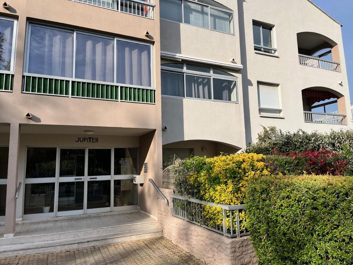 Studio Climatise Avec Jardin Et Plage A 250M Saint-Mandrier-sur-Mer Luaran gambar