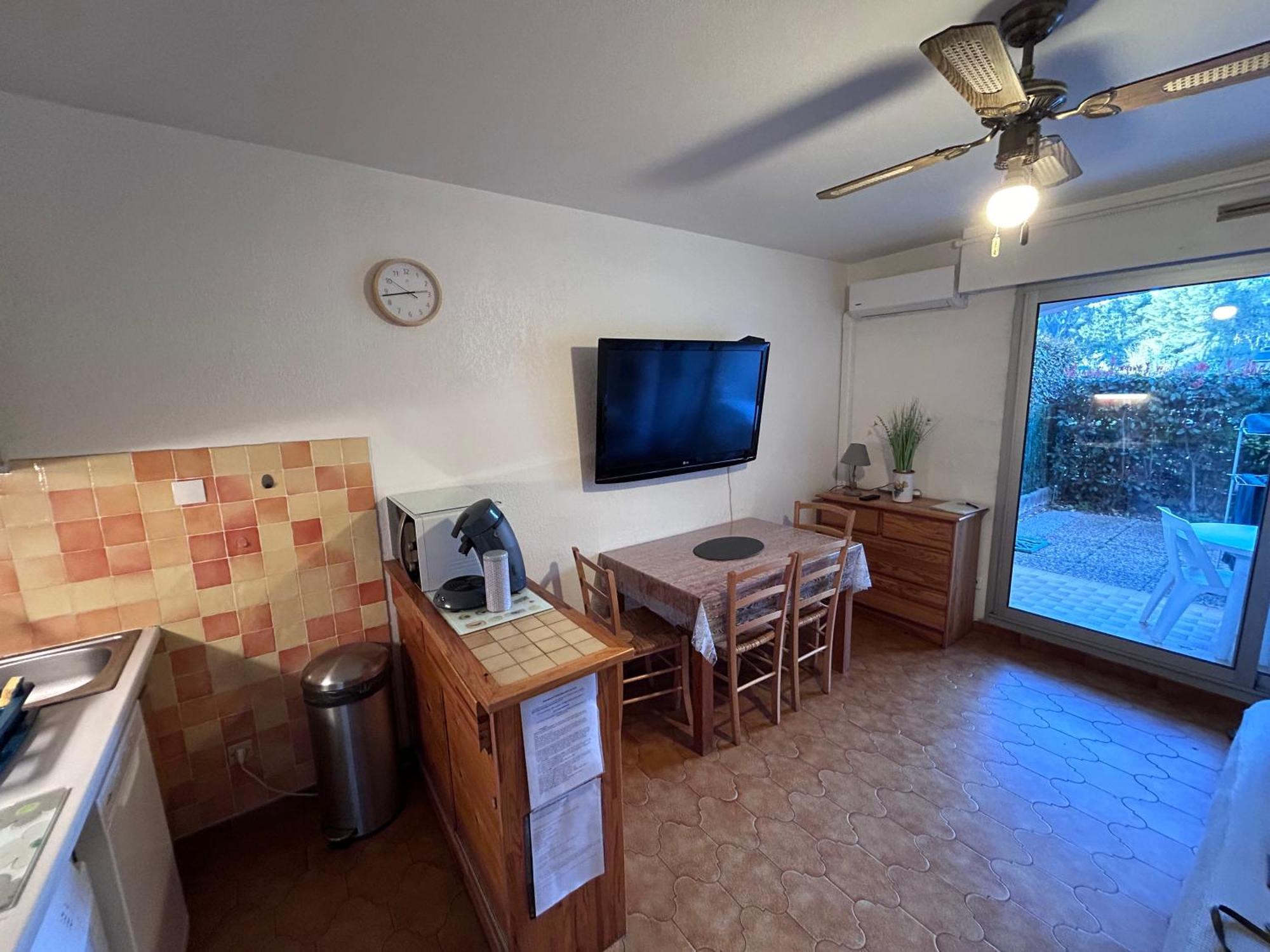 Studio Climatise Avec Jardin Et Plage A 250M Saint-Mandrier-sur-Mer Luaran gambar